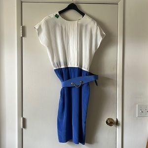Vintage Leslie Fay belted blue white dress